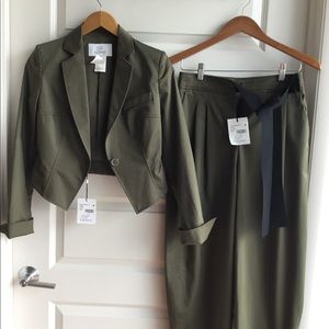 Funky green Gianfranco Ferré pantsuit with tags